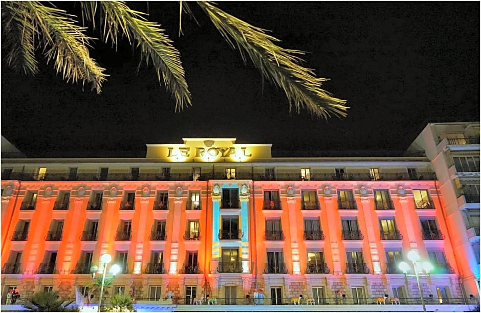 Hôtel Le Royal Promenade des Anglais