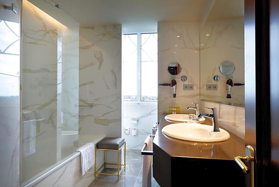 Eurostars Hotel Real