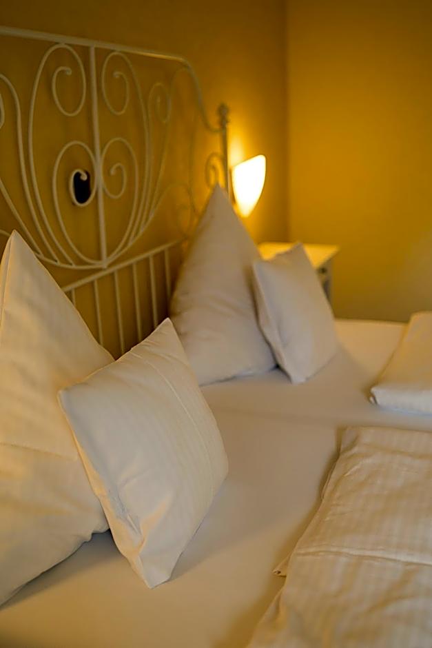 RATSKELLER Hotel & Restaurant