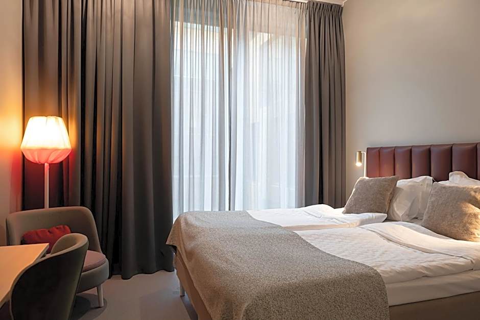 Elite Hotel Academia