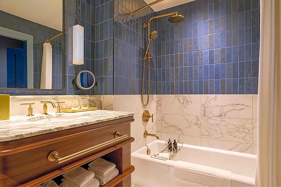 Dearborn Inn, Autograph Collection