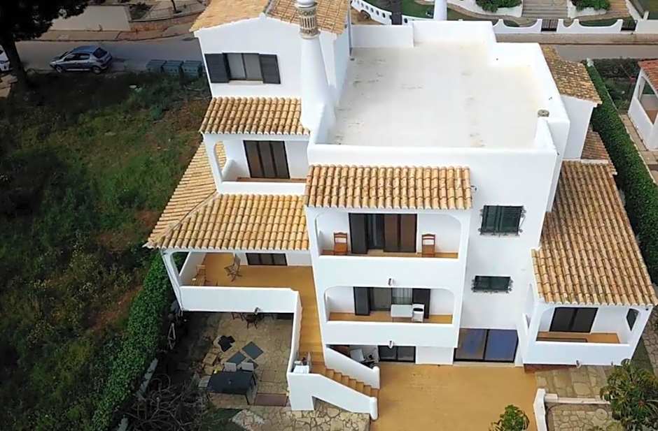 Blife Sun Hostel & Rooms