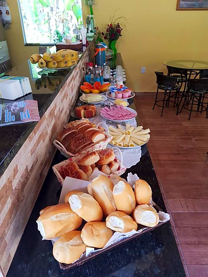 Pousada Beija Flor-Lumiar - Piscinas e Café