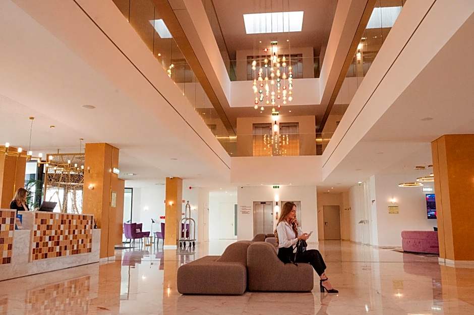 Sines Sea View Business & Leisure Hotel