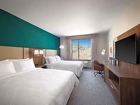 Standard Room with Two Queen Beds