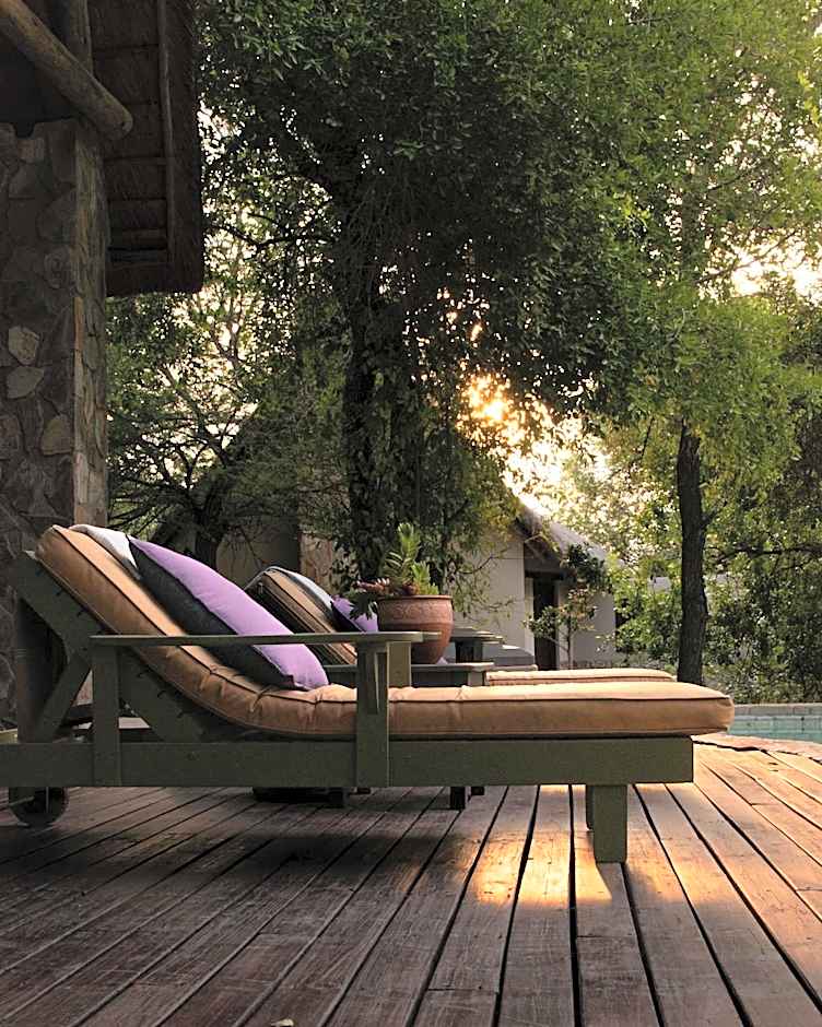 Leopard's Lair Bush Lodge