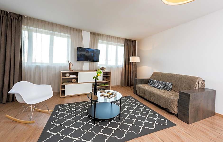Teneo Apparthotel Talence - Arthena