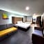Super 8 by Wyndham Hayward WI