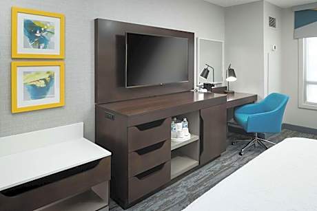 King Room with Sofa Bed