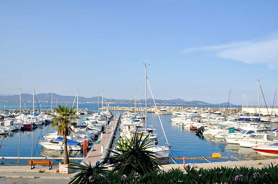Escale Au Soleil Hôtel et Appart