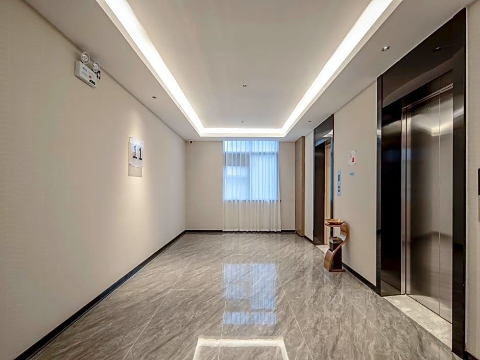 Echarm Hotel Fangchenggang Administration Center High-speed ​​Railway Station