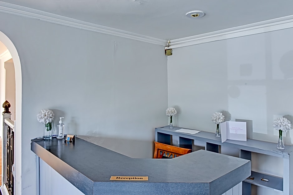 Lodge - Birmingham Airport & Nec