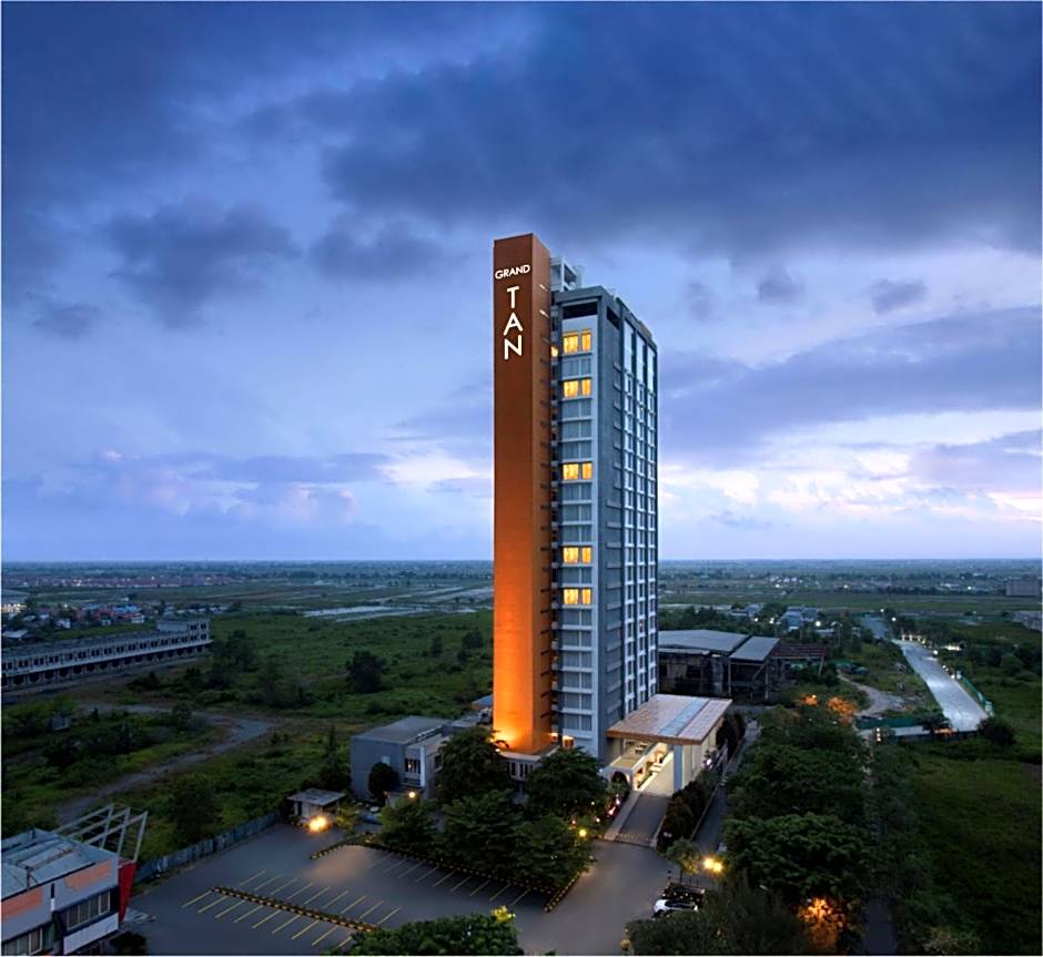 Grand Tan Banjarmasin Hotel & Convention Center
