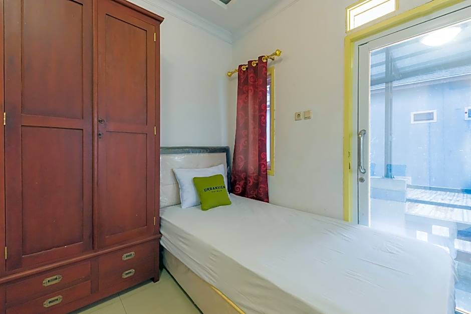 Urbanview Hotel Anggrek Puncak by RedDoorz