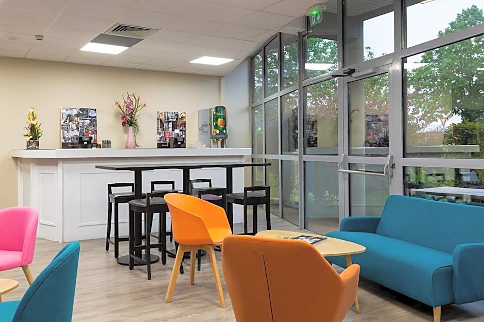 Comfort Hotel Aeroport Lyon St Exupery