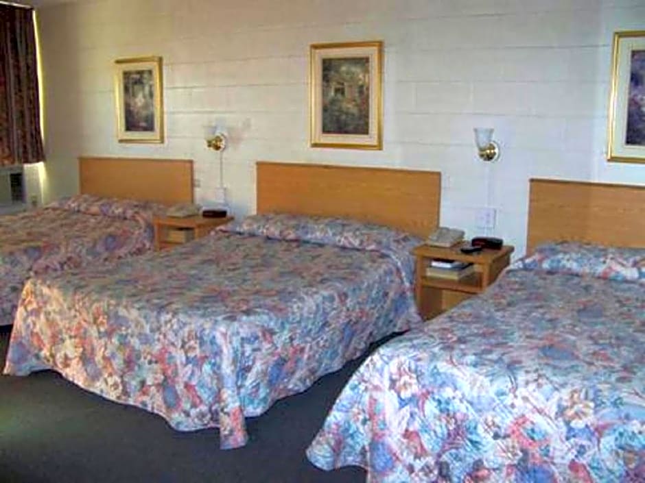 Holiday Lodge Wenatchee