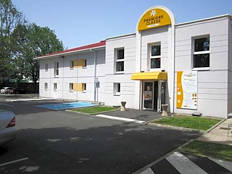 Premiere Classe Pau Bizanos Hotel