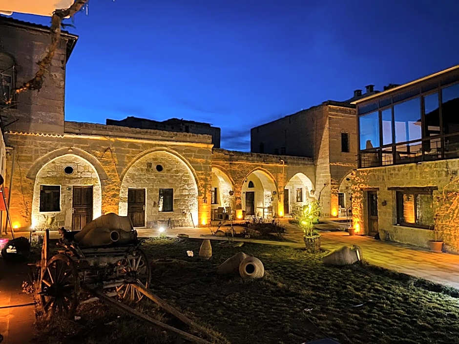 Çavuşin Cave House-Cappadocia