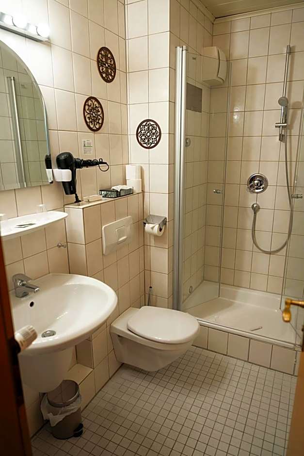 Hotel Gülser Weinstube