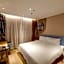 Home Inn (Guangzhou Tianpingjia Metro Station)
