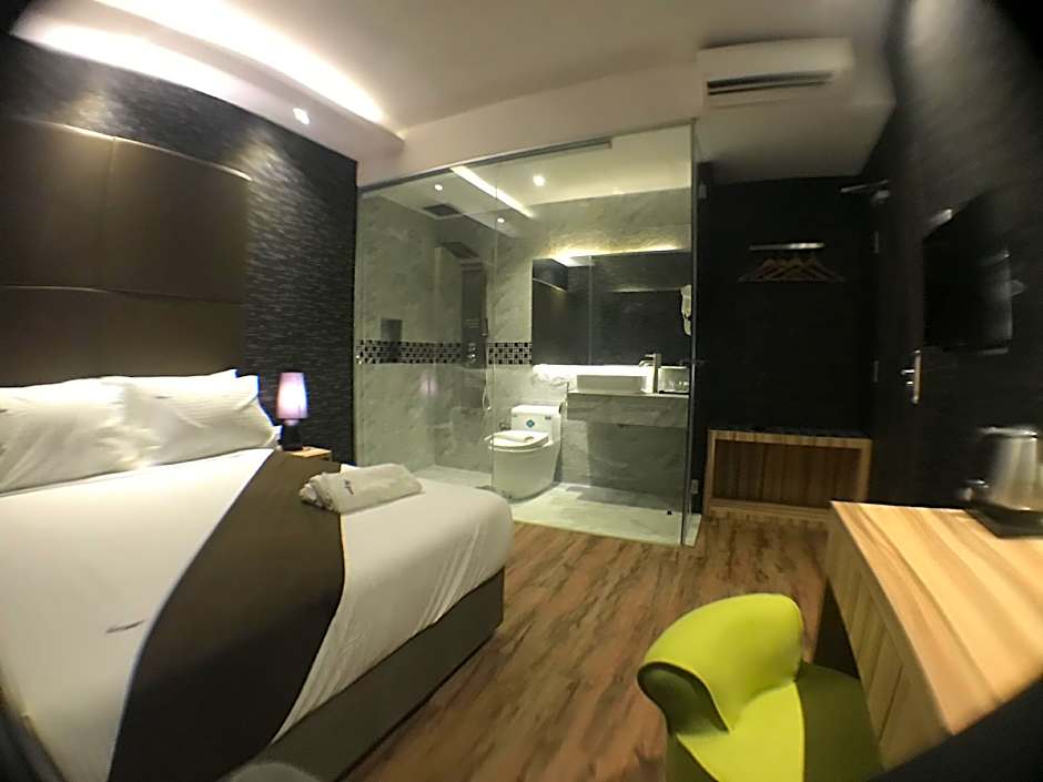 Here Hotel