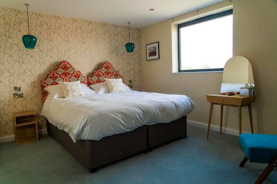 Photo 1 of 10 of Triple Room