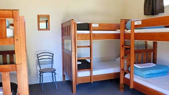 Lakefront Lodge Backpackers – Lake Tekapo, TX