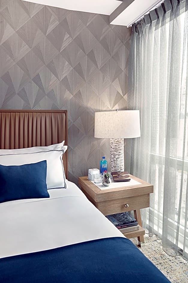 Artezen Hotel