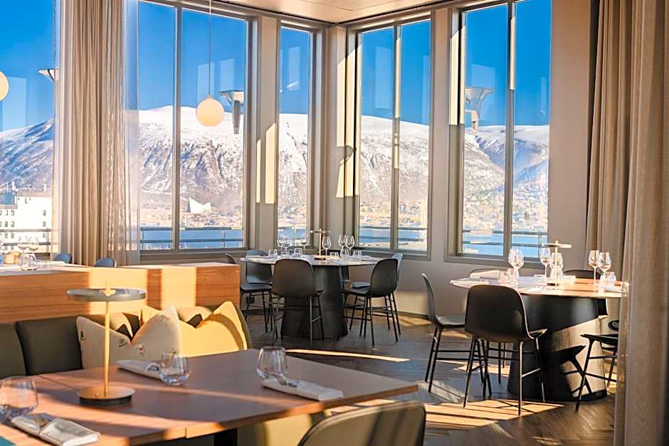 Enter St Elisabeth Suites & Spa