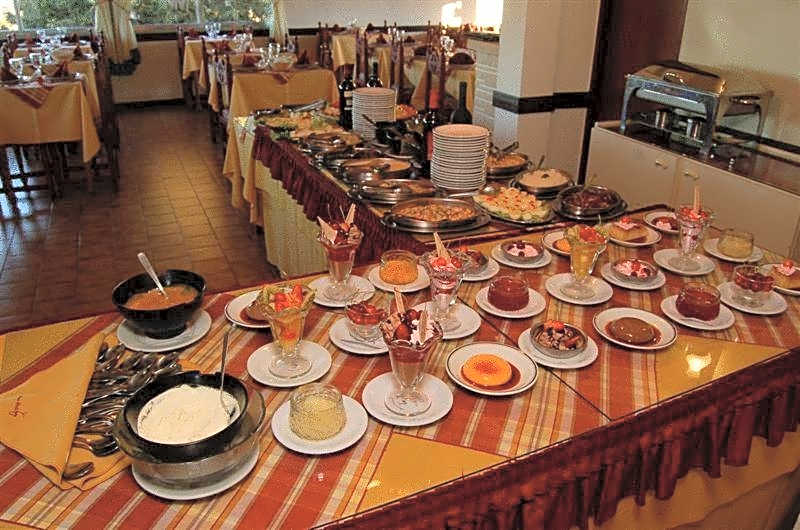 Ruca Cheli Village Ski Hotel