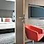 Melia Paris La Defense