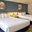 Rancho San Diego Inn & Suites