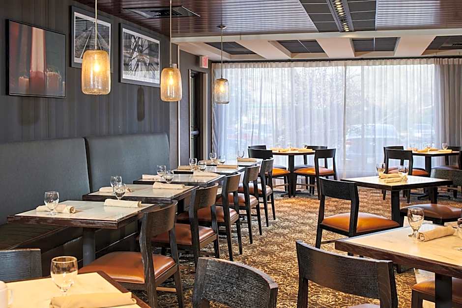 DoubleTree by Hilton Raleigh Crabtree Valley, NC