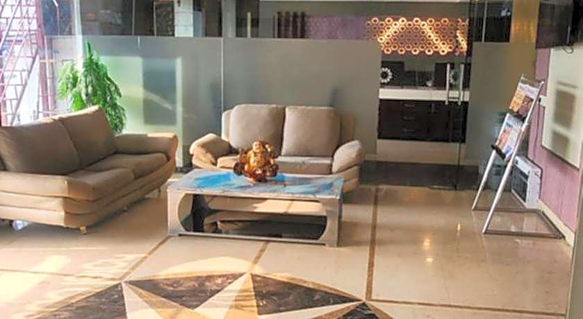 Hotel Cosmos