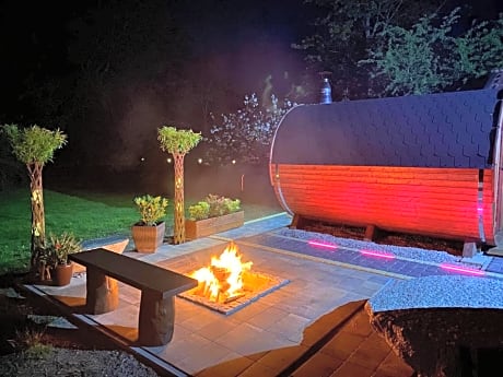 Domek pod Lasem na Mazurach