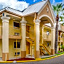 Rodeway Inn & Suites Houston Near Medical Center