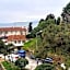 Dilmac Hotel