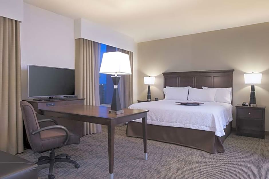 Hampton Inn & Suites by Hilton Airdrie