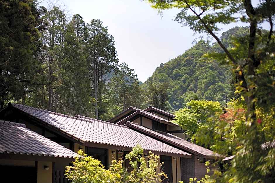 Arimasansoh Goshobessho - Luxury Hot Spring Villa