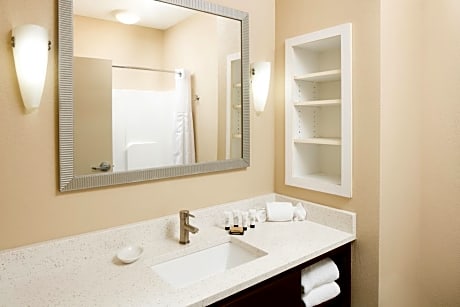 King Room - Non-Smoking