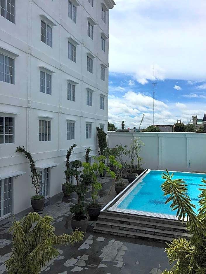 D'Senopati Malioboro Grand Hotel