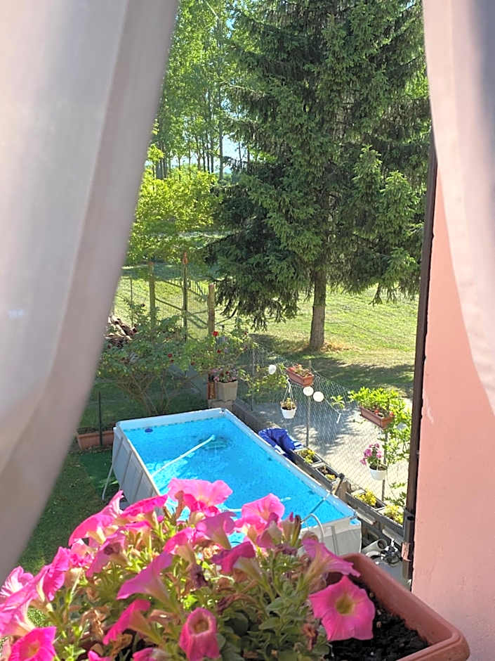 B&B Happiness in the Country