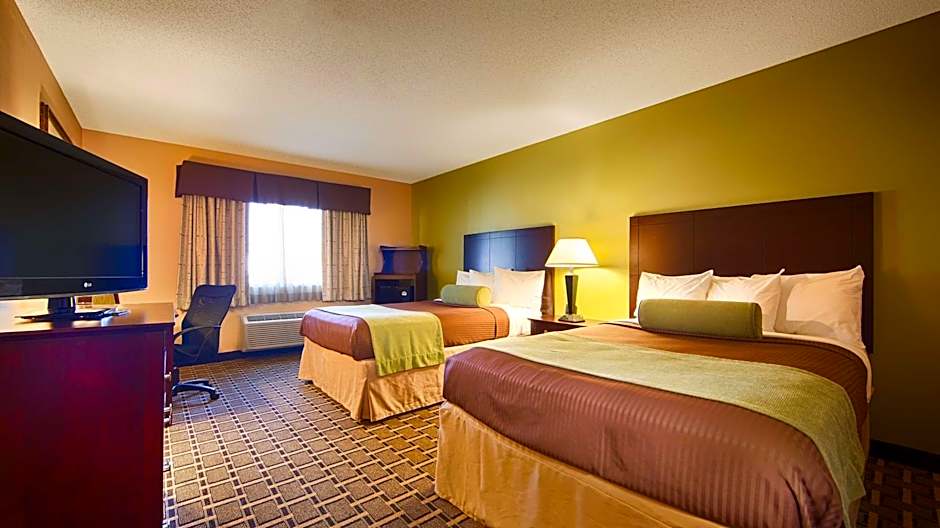 Best Western Plus Executive Inn
