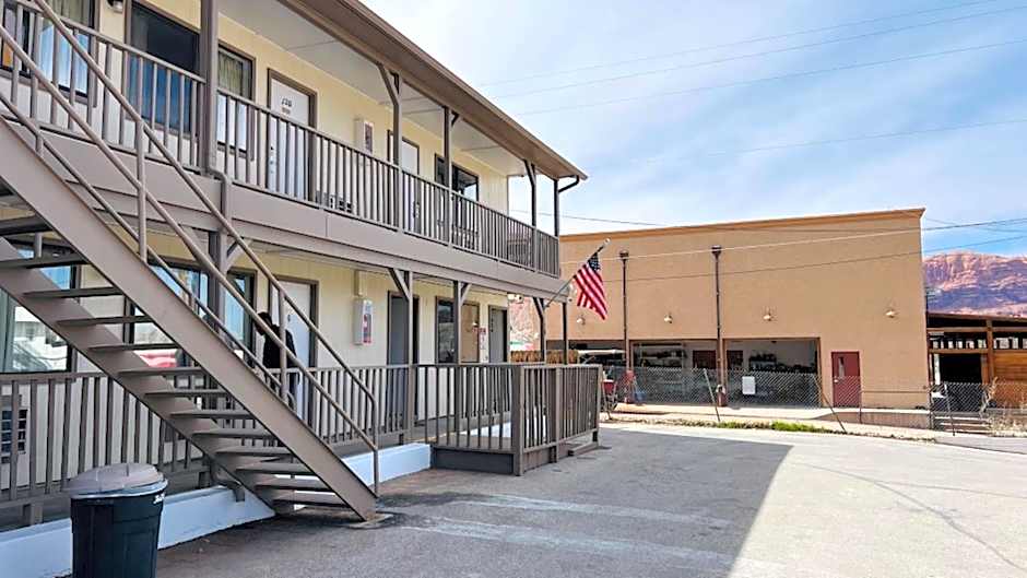 The Virginian Inn Moab Downtown
