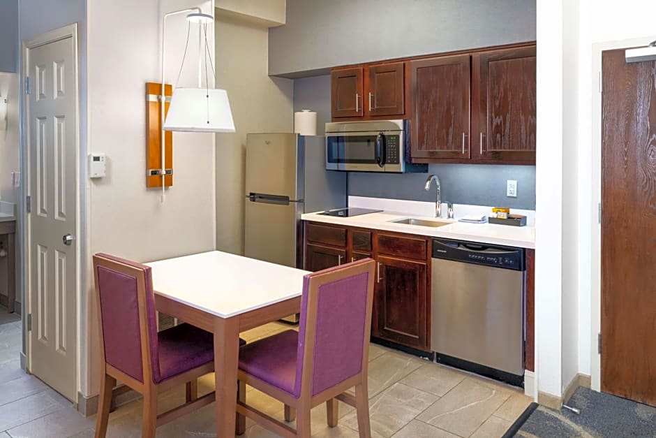 Homewood Suites By Hilton Memphis-Germantown