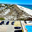 COUPLES GETAWAY, HONEYMOON SWEET, Perfectly Cozy Beach Front Condo with kitchen, pool, free parking,CHECK-IN AT DOOR