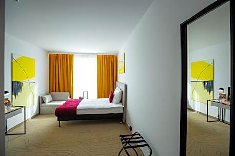 Deluxe Single Room
