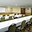 Country Inn & Suites by Radisson, Grinnell, IA