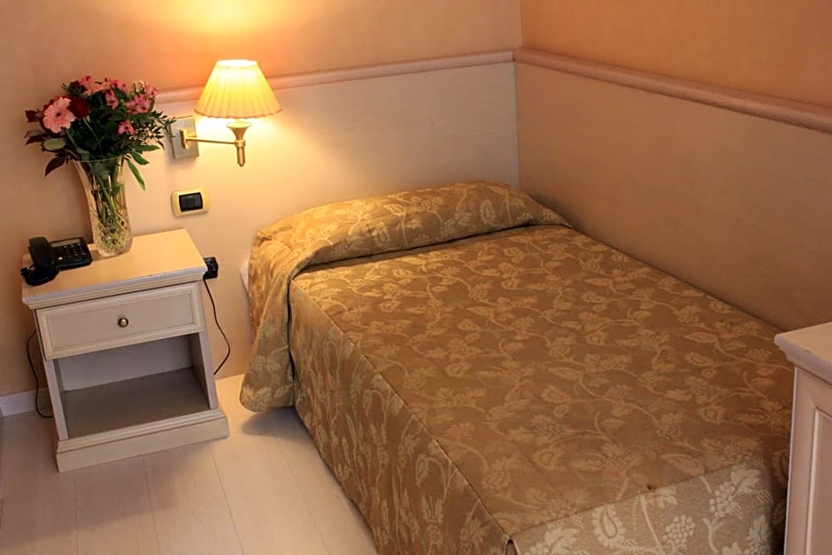 Hotel Terminal