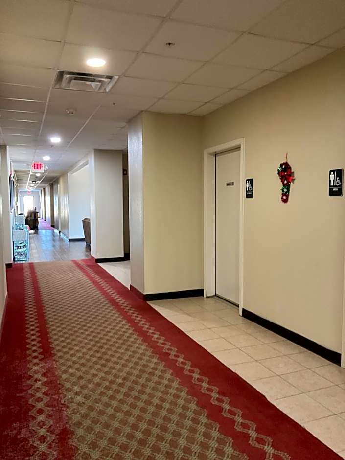 Yorktown Inn and Suites
